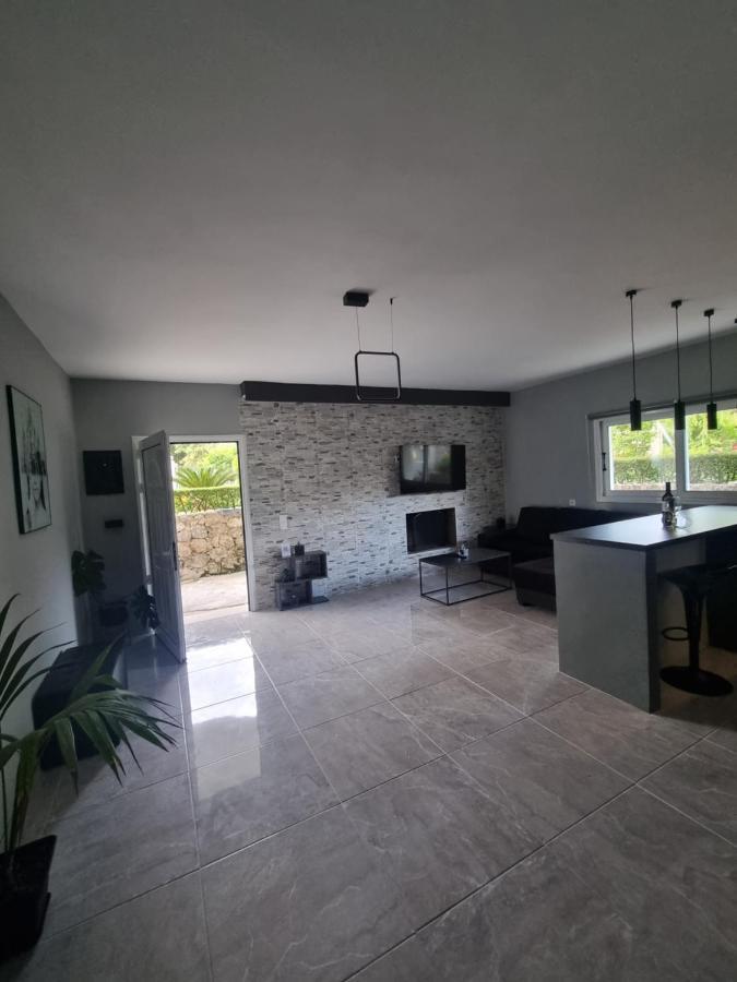 Luxvilla Agioi Deka  Экстерьер фото